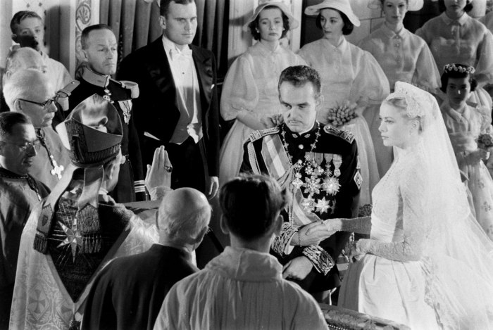 Princess grace of monaco wedding dress